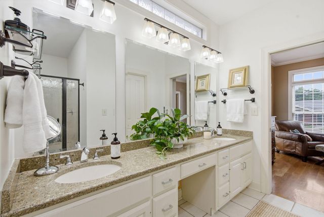 204 Valley Vista Drive, Frankfort, KY 40601