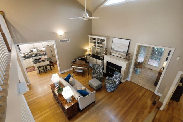 204 Valley Vista Drive, Frankfort, KY 40601