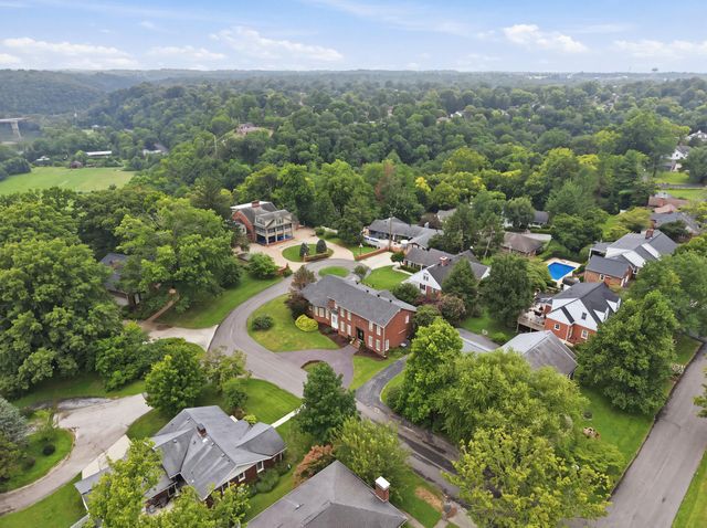 204 Valley Vista Drive, Frankfort, KY 40601