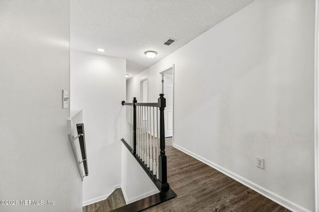 5608 CREST CREEK Drive, Jacksonville, FL 32258