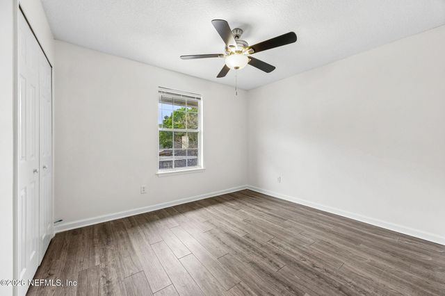 5608 CREST CREEK Drive, Jacksonville, FL 32258