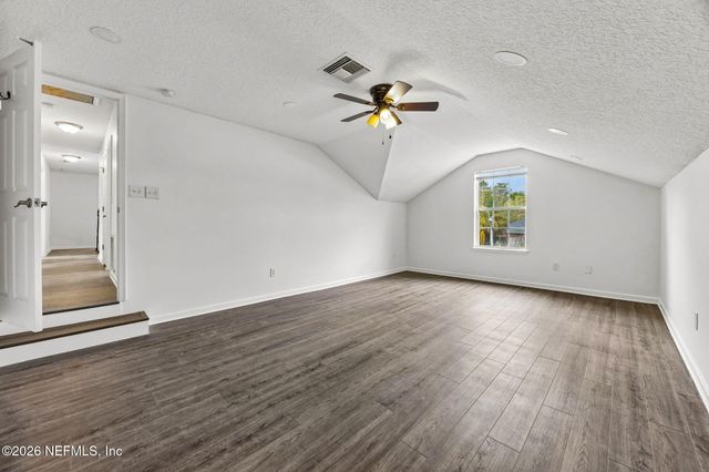 5608 CREST CREEK Drive, Jacksonville, FL 32258