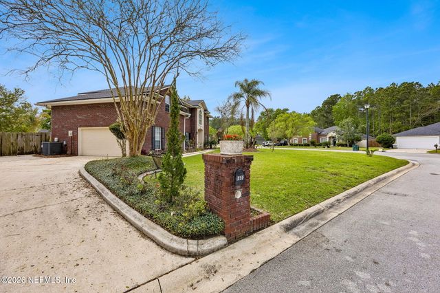 5608 CREST CREEK Drive, Jacksonville, FL 32258