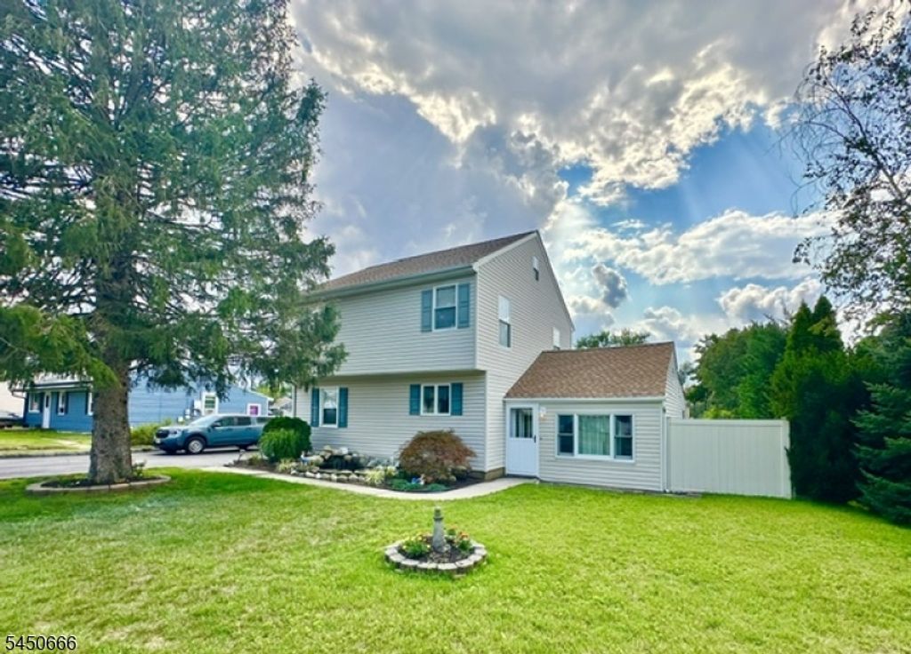 1289 Englishtown Rd, Old Bridge Twp., NJ 08857