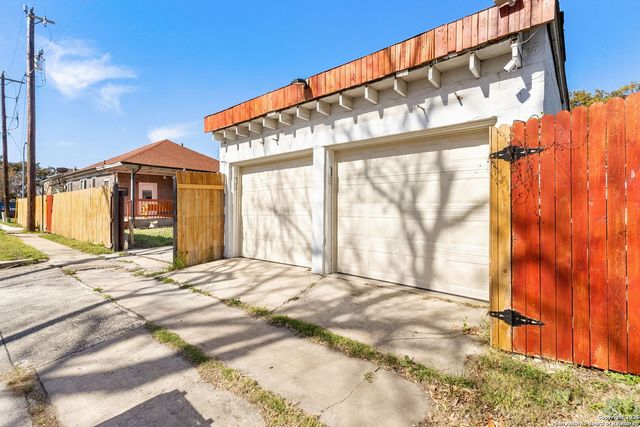 333 FLORIDA ST, San Antonio, TX 78210