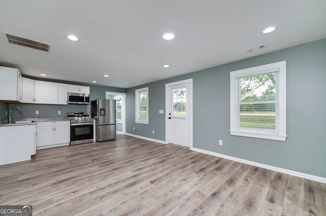598 Jefferson Highway, Winder, GA 30680