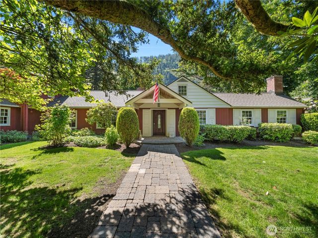 12019 Issaquah-Hobart Road SE, Issaquah, WA 98027
