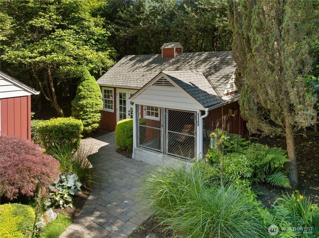 12019 Issaquah-Hobart Road SE, Issaquah, WA 98027