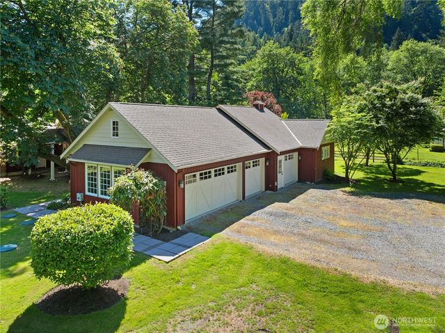 12019 Issaquah-Hobart Road SE, Issaquah, WA 98027