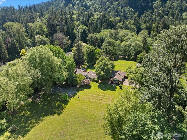 12019 Issaquah-Hobart Road SE, Issaquah, WA 98027