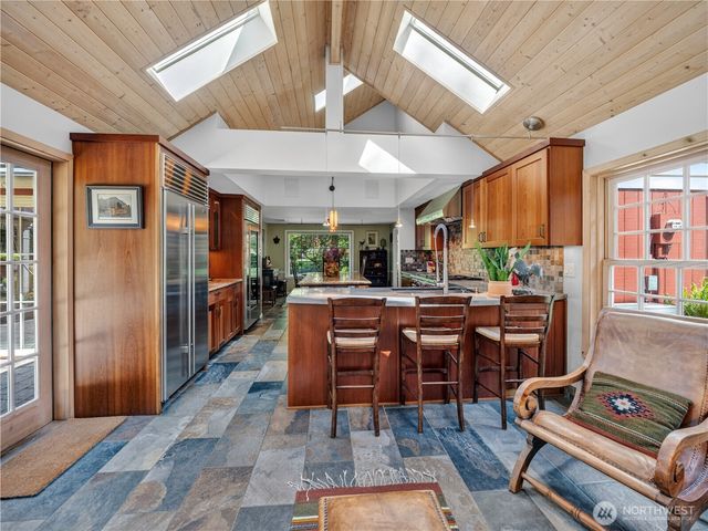 12019 Issaquah-Hobart Road SE, Issaquah, WA 98027