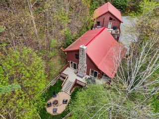 909 Niley Cook Road, Blowing Rock, NC 28605