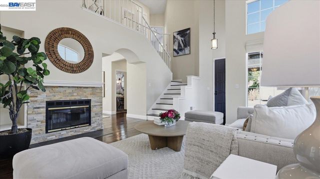 34136 Finnigan Ter, Fremont, CA 94555