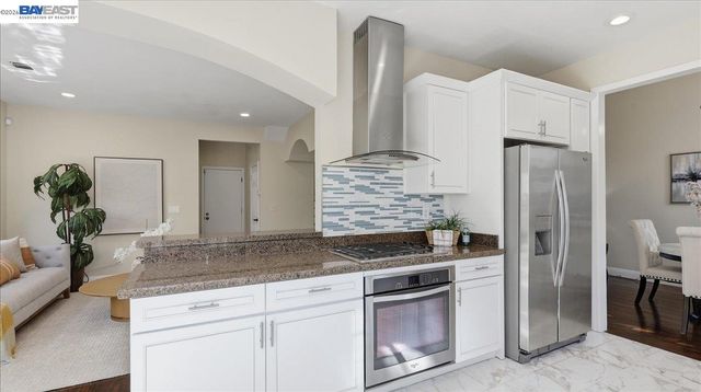 34136 Finnigan Ter, Fremont, CA 94555