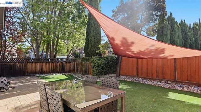 34136 Finnigan Ter, Fremont, CA 94555