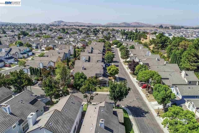 34136 Finnigan Ter, Fremont, CA 94555