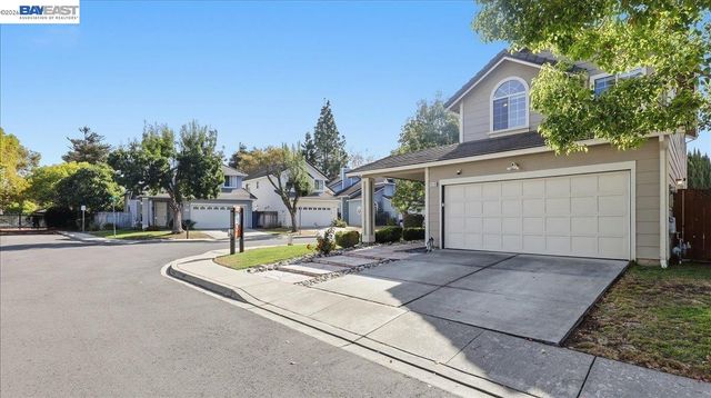 34136 Finnigan Ter, Fremont, CA 94555
