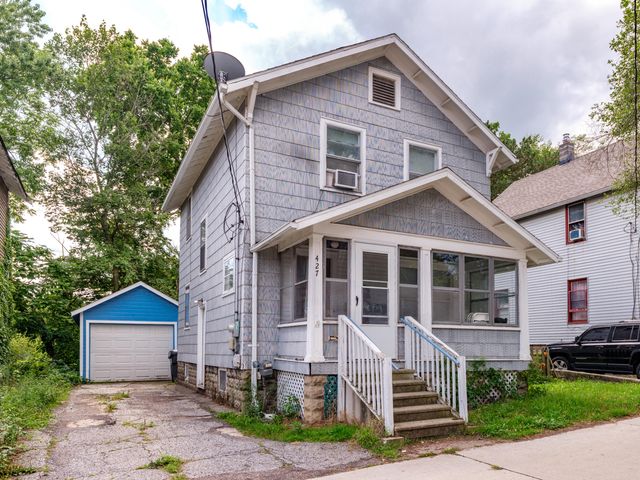 427 Den Adel Court, Kalamazoo City, MI 49001
