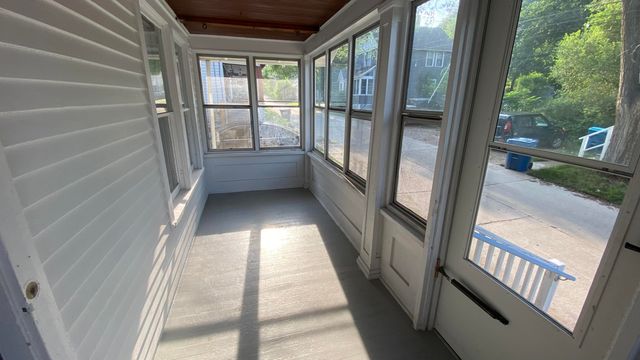 427 Den Adel Court, Kalamazoo City, MI 49001