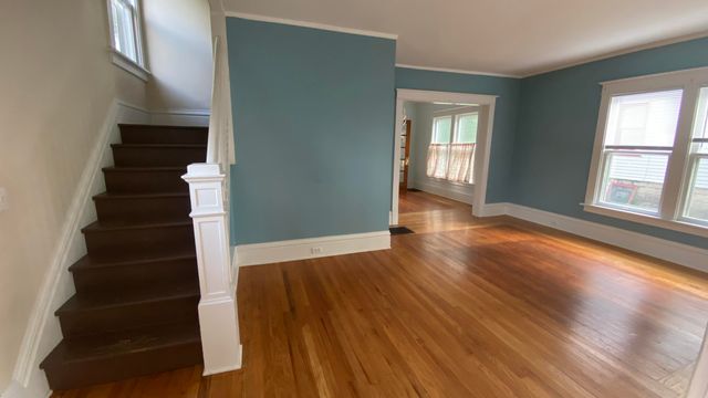 427 Den Adel Court, Kalamazoo City, MI 49001
