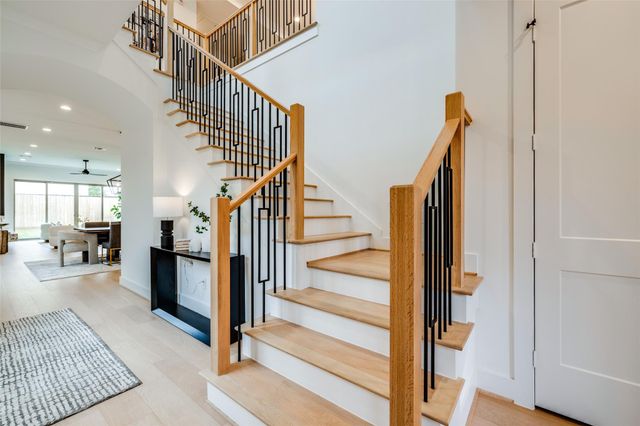 918 Peden Street, Houston, TX 77006