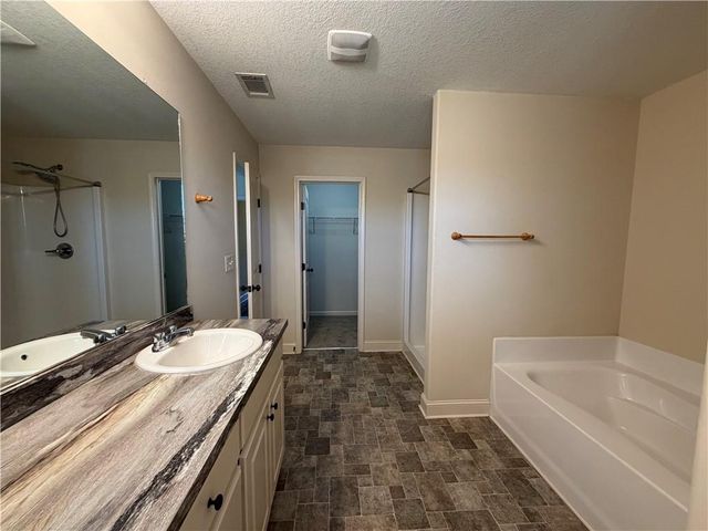 2125 Savannah Drive, Jefferson, GA 30549