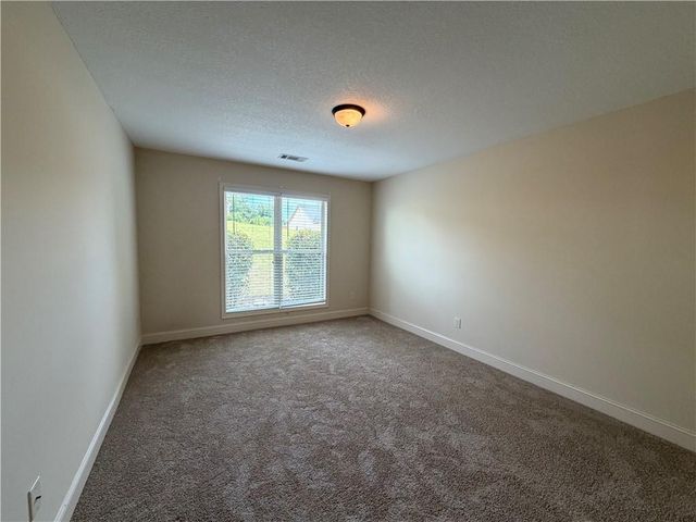 2125 Savannah Drive, Jefferson, GA 30549