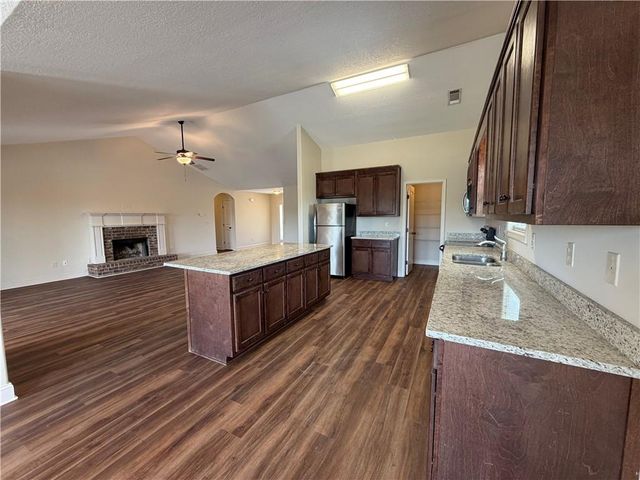 2125 Savannah Drive, Jefferson, GA 30549