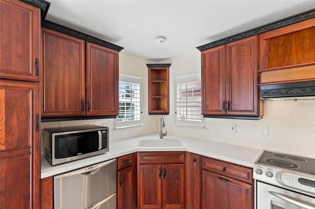 9 SAN PEDRO COURT, Palm Coast, FL 32137