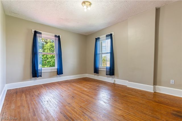 10725 Lisbon Street, Louisville, OH 44641