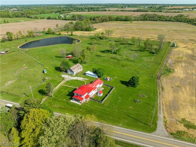 10725 Lisbon Street, Louisville, OH 44641