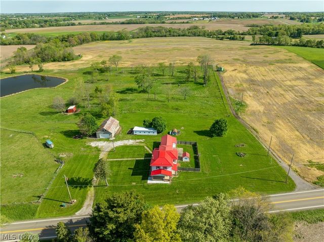 10725 Lisbon Street, Louisville, OH 44641