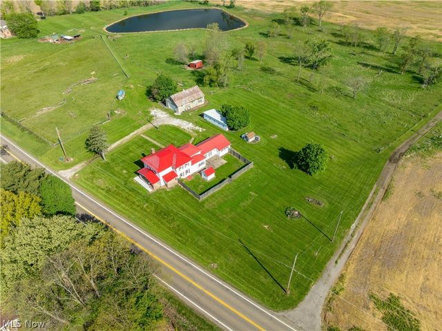 10725 Lisbon Street, Louisville, OH 44641