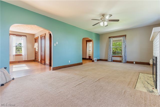 10725 Lisbon Street, Louisville, OH 44641