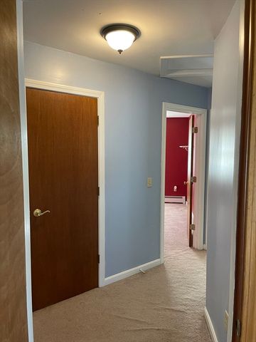 14 Glendale Ave, Tiverton, RI 02878