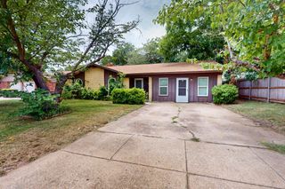 6704 Rustic Drive, Forest Hill, TX 76140