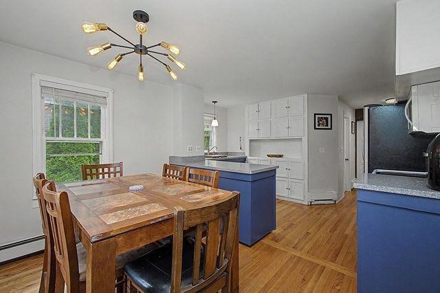 70 Groveland St, Abington, MA 02351