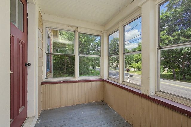 70 Groveland St, Abington, MA 02351