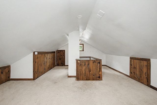 70 Groveland St, Abington, MA 02351