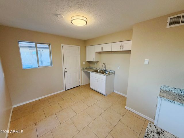 7101 N 36TH Avenue 115, Phoenix, AZ 85051