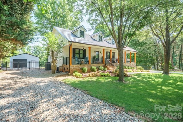 2549 S Lake Shore Road, Denver, NC 28037