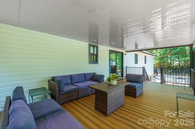 2549 S Lake Shore Road, Denver, NC 28037