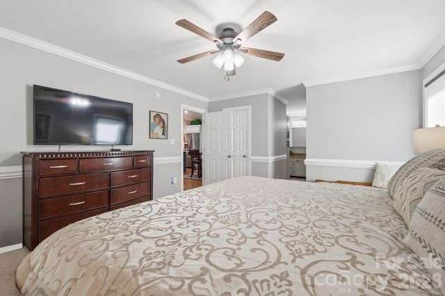 2549 S Lake Shore Road, Denver, NC 28037