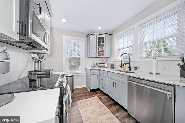 5 WOODROW AVE, Wilmington, DE 19803