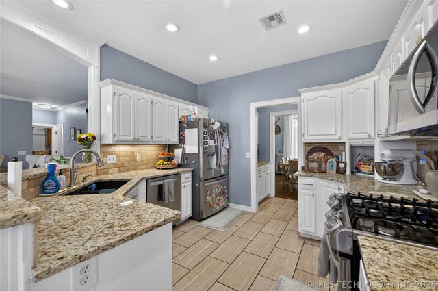 10203 E 93rd Street North N, Owasso, OK 74055