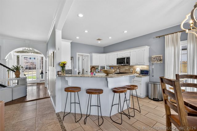 10203 E 93rd Street North N, Owasso, OK 74055