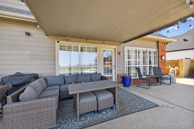 10203 E 93rd Street North N, Owasso, OK 74055