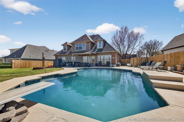 10203 E 93rd Street North N, Owasso, OK 74055