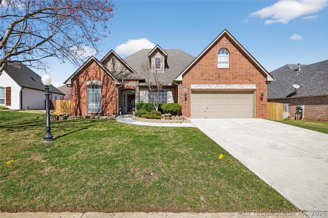 10203 E 93rd Street North N, Owasso, OK 74055