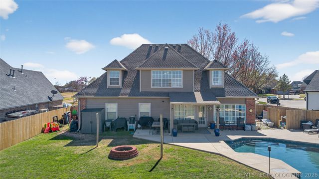 10203 E 93rd Street North N, Owasso, OK 74055